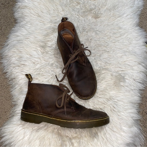 Dr. Martens Cabrillo AirWair‎ Size 8 Brown Men's Chukka Boots women’s size 10